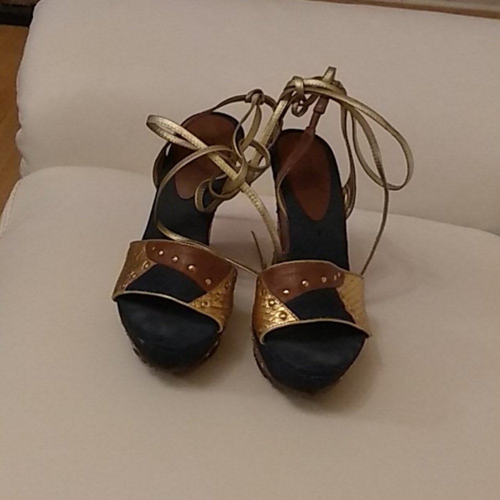 Blue jean wedges